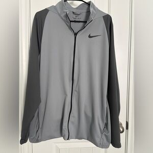 Nike Men's Two-Tone Gray Performance Jacket